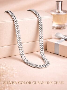 22 inch Cuban Link Chain Necklace for Men and Women 8mm